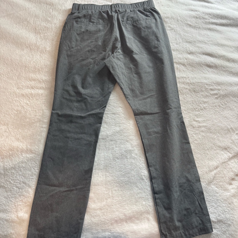 Under Armour Men’s Gray Golf Pants Size 32x32 - Picture 4 of 4